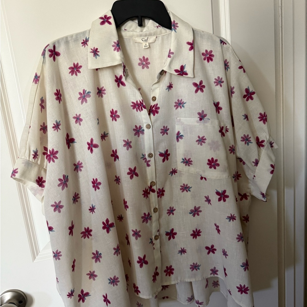 Easel Oversized Floral Button Down Shirt